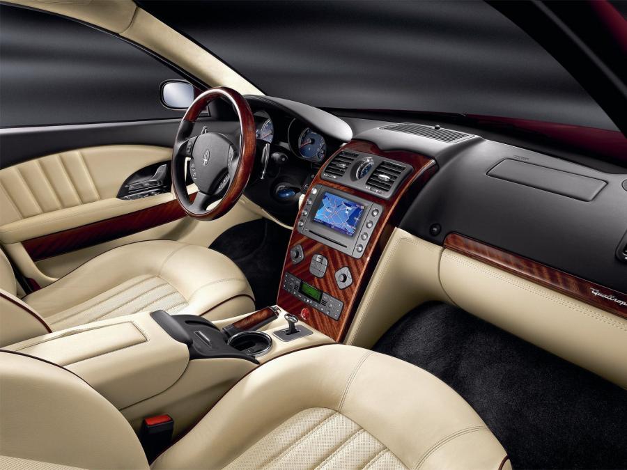  Maserati Quattroporte Executive GT 2005 года  (фото 15 из 18)
